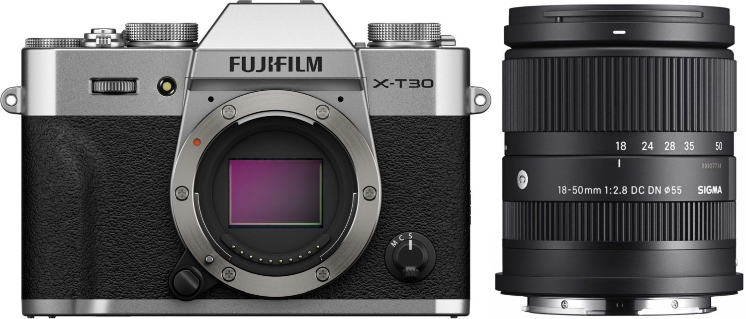 FUJIFILM X-T30 III Zilver systeemcamera met Sigma 18-50mm f/2.8 lens